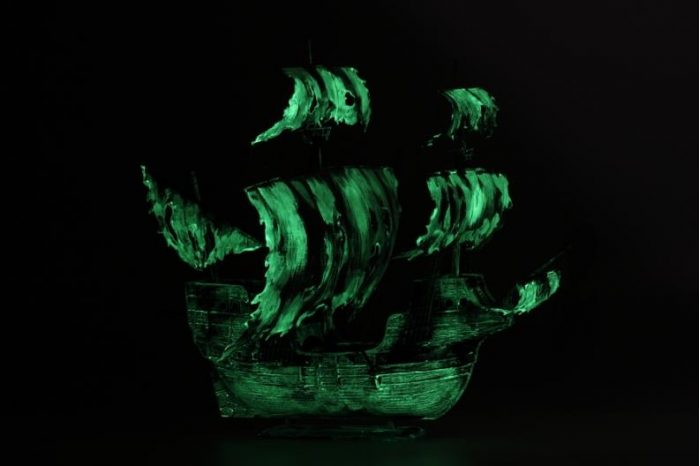 Model Kit loď 9042 - Flying Dutchman (Ghost Ship) (1:100)