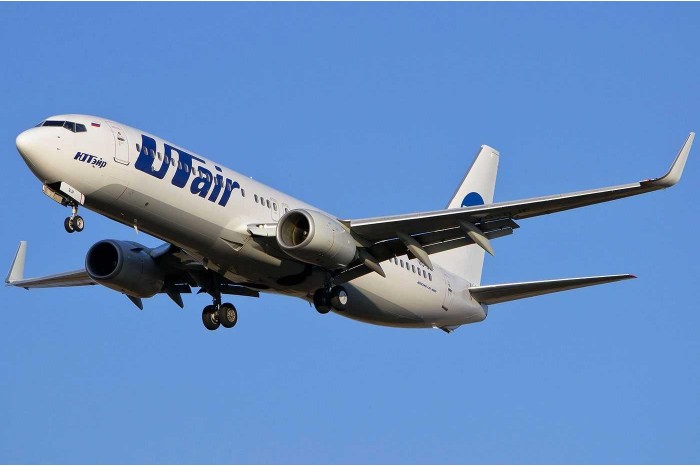 Model Kit letadlo 7019 - Boeing 737-800 (1:144)