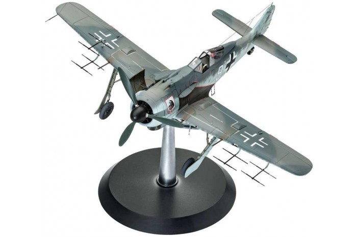 Plastic ModelKit letadlo 03926 - Focke Wulf  Fw190A-8, A-8/R11 Nightfighter (1:32)