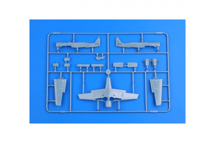Fw 190A-8 w/ universal wings (1:72) - 7443