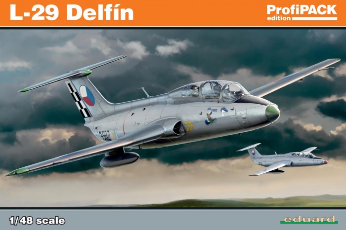 L-29 Dolphin (1:48) - 8099