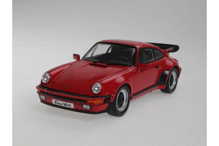 Plastic ModelKit auto 07179 - Porsche 911 Turbo (1:25)