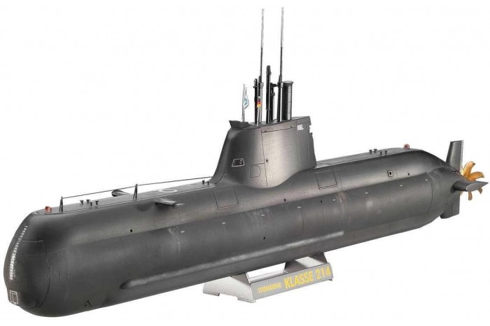 Plastic ModelKit ponorka 05153 - Submarine Class 214 (1:144)