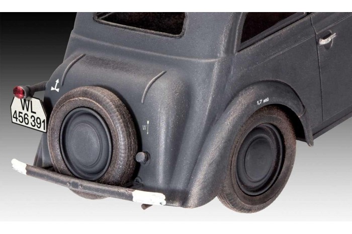 Plastic ModelKit military 03270 - German Staff Car KADETT K38 SALOON (1:35)