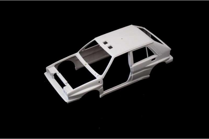 Model Kit auto 3658 - Lancia Delta HF Integrale (1:24)