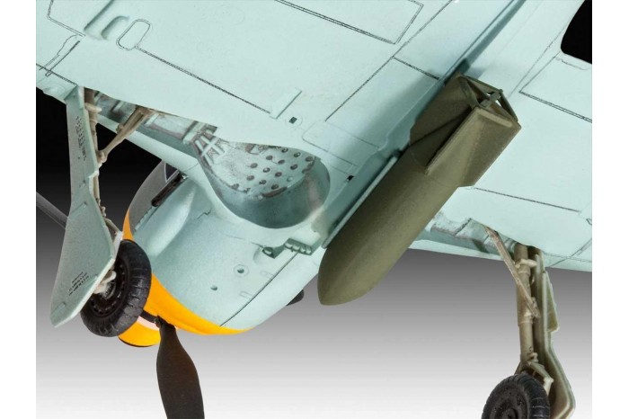 Plastic ModelKit letadlo 03898 - Focke Wulf Fw190 F-8 (1:72)