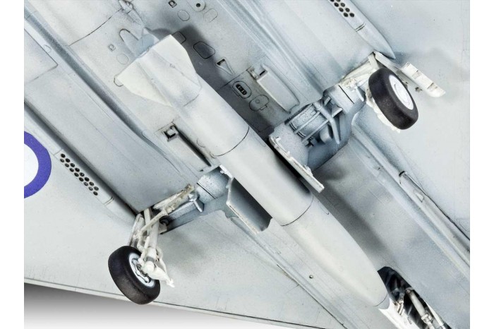 Model Set letadlo 63900 - 100 Years RAF: Eurofighter Typhoon RAF (1:72)