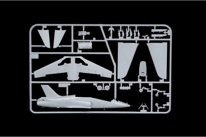 Model Kit letadlo 1396 - HAWK T1 (1:72)