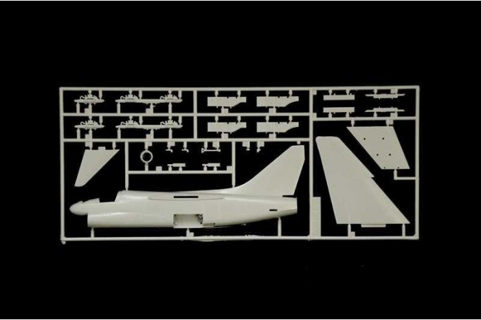 Model Kit letadlo 1411 - A-7E Corsair II (1:72)