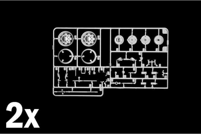 Model Kit auto 4705 - FIAT Abarth 695SS/Assetto Corsa (1:12)