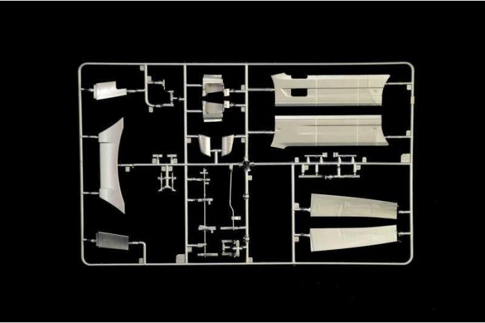 Model Kit truck 3940 - VOLVO FH4 GLOBETROTTER XL (1:24)