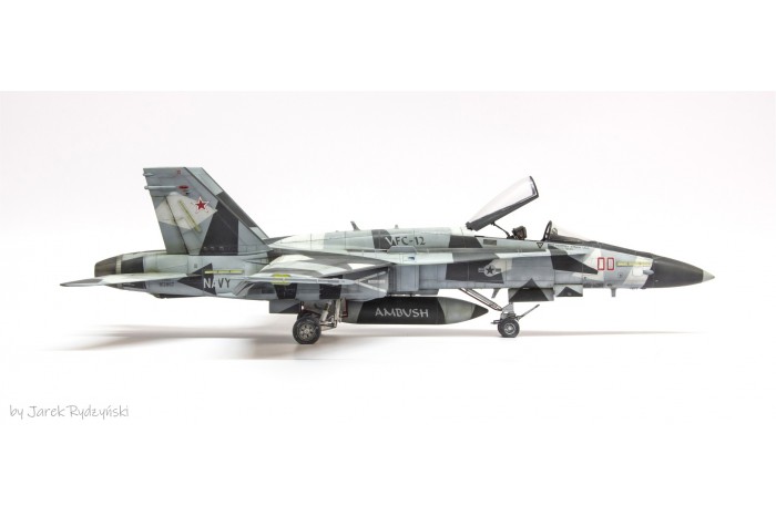 Mask set - F/A-18 Hornet Aggressor Arctic Splinter Camo (1:48) - 48/827-034