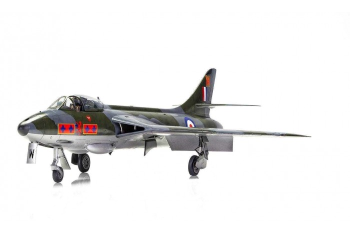 Classic Kit letadlo A09185 - Hawker Hunter F6 (1:48)