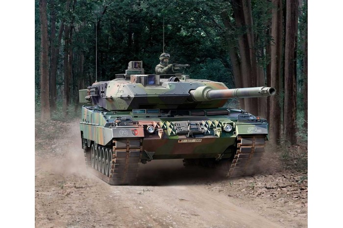 Plastic ModelKit tank 03281 - Leopard 2 A6/A6NL (1:35)