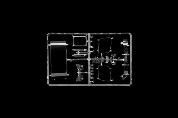 Model Kit truck 3935 - Mercedes-Benz ACTROS MP4 Giga Space (1:24)