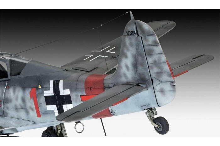 Plastic ModelKit letadlo 03874 - Fw190 A-8 "Sturmbock" (1:32)