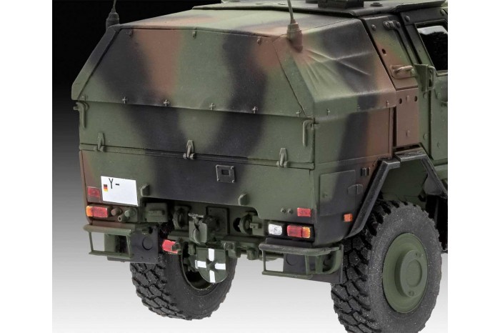 Plastic ModelKit military 03284 - Dingo 2 GE A2.3 PatSi (1:35)