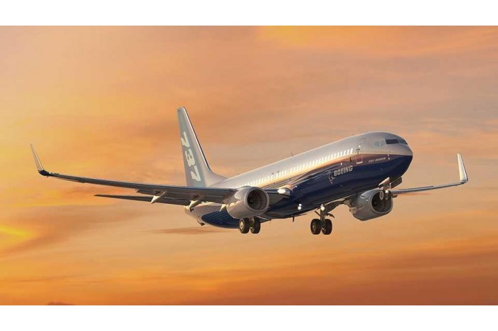 Model Kit letadlo 7027 - Boeing 737-700/C-40B (1:144)