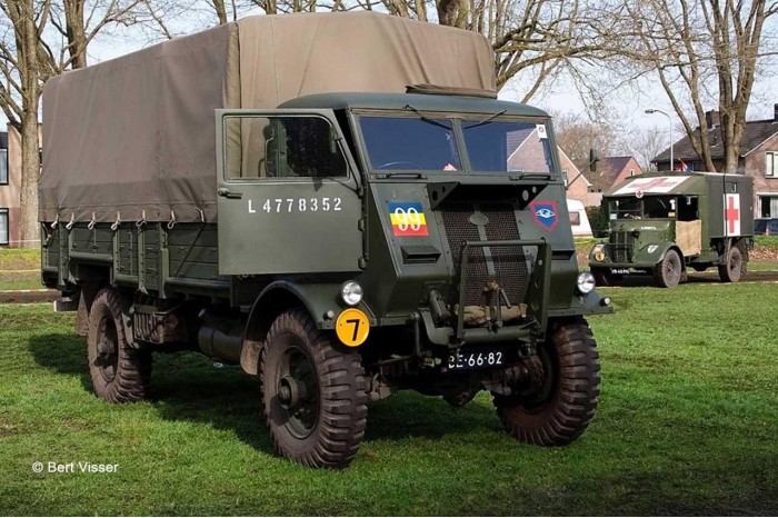 Plastic ModelKit military 03282 - Model W.O.T. 6   (1:35)