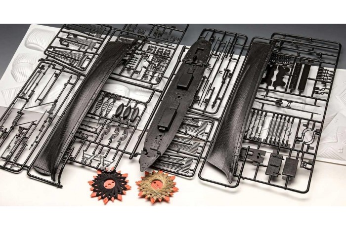 Gift-Set loď 05430 - Cutty Sark 150th Anniversary (1:220)