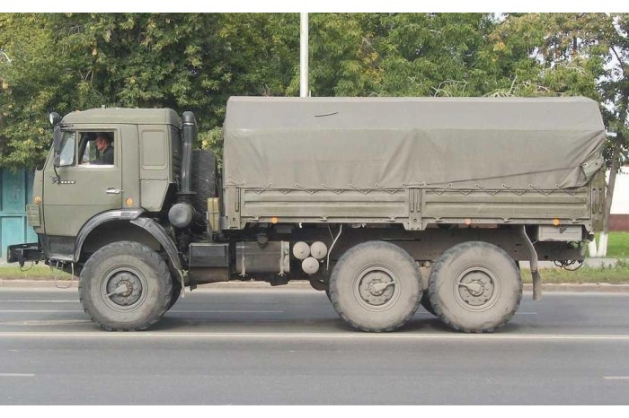 Model Kit military 3697 - Russian three axle truck K-5350 "MUSTANG" (1:35)