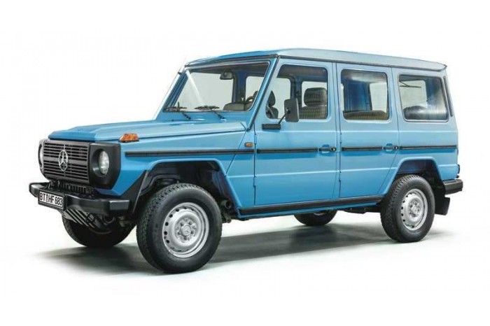 Model Kit auto 3640 - Mercedes Benz G230 (1:24)