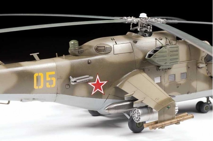 Model Kit vrtulník 4823 - MIL-Mi 24 V/VP (1:48)