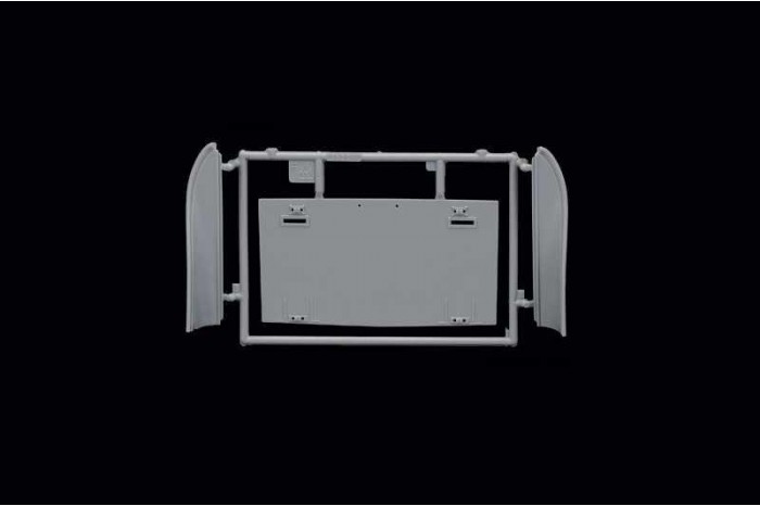 Model Kit loď 5624 - Vosper MTB 74 with crew (1:35)