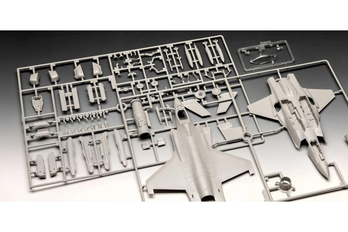 Plastic ModelKit letadlo 03868 - F-35A Lightning II (1:72)