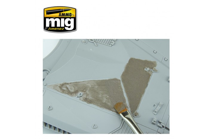 ANTI-SLIP PASTE - BROWN COLOR FOR 1:35 - 2035