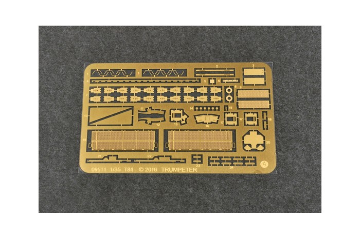 Ukrainian T-84BM Oplot MBT - 09512