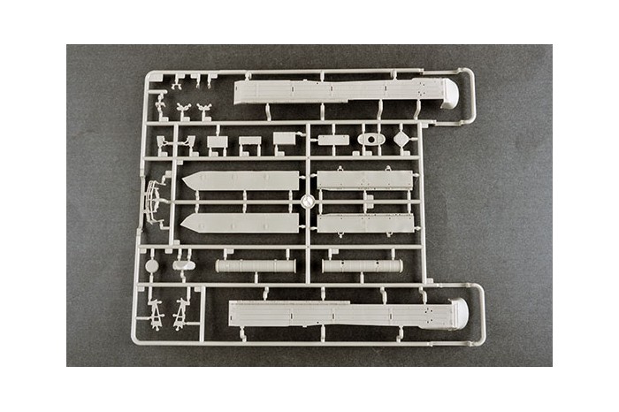 Russian T-80BVM MBT(Marine Corps) (1:35) - 09588