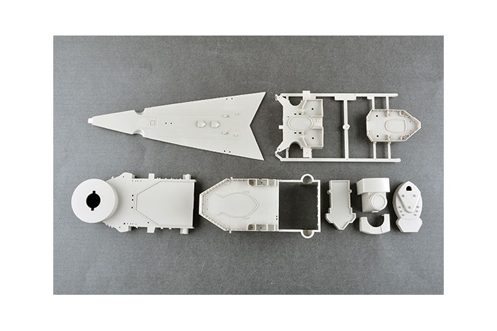 German Gneisenau Battleship (1:200) - 03714