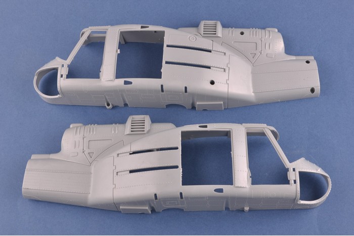 UH-1 Huey B/C (1:18) - 81807