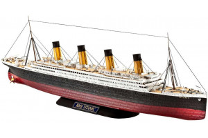 R.M.S. TITANIC (1:700) - 05210