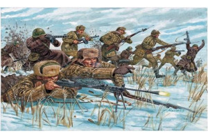 WWII -RUSSIAN INFANTRY (WINTER UNIF) (1:72) - 6069