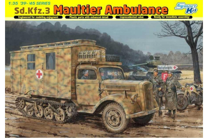 Model Kit military 6766 - Sd.Kfz.3 Maultier Ambulance (Smart Kit) (1:35)