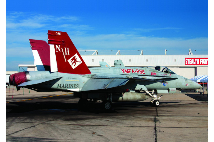 USMC F/A 18A+ VMFA-232 RED DEVILS (1:72) - 12520