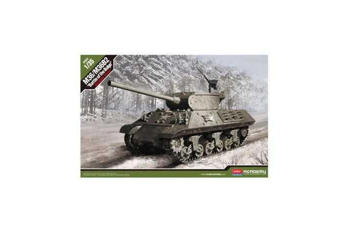 M4A3 (76)W "Battle of Bulge" (1:35) - 13500