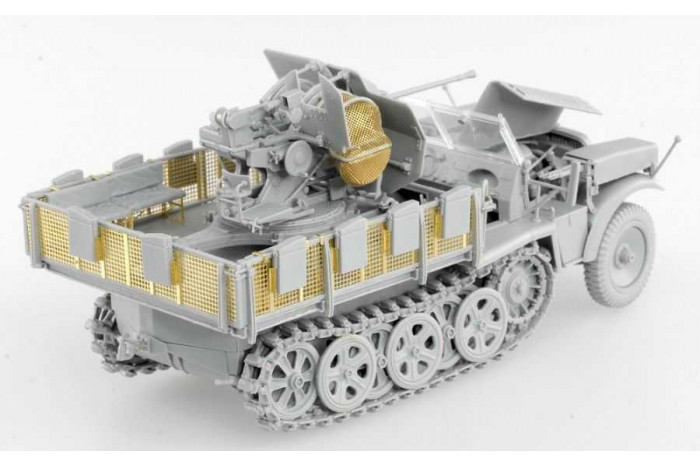 Model Kit military 6676 - Sd.Kfz.10/5 für 2cm Flak 38 (SMART KIT) (1:35)
