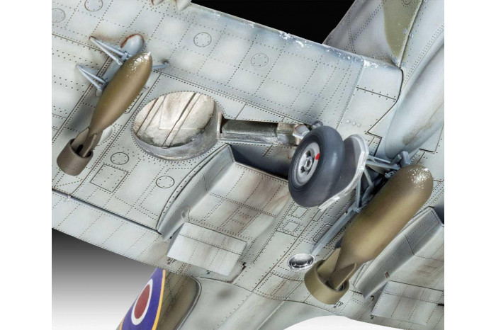 Plastic ModelKit letadlo 03927 - Spitfire Mk.IXC (1:32)