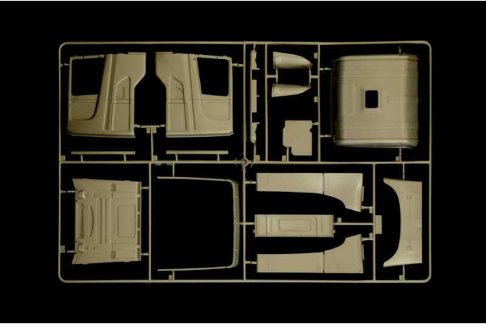 Model Kit truck 3930 - SCANIA R730 STREAMLINE "TEAM CHIMERA" (1:24)