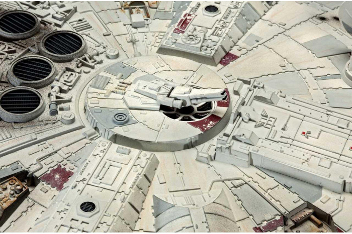 Plastic ModelKit SW 06718 - Millennium Falcon (1:72)