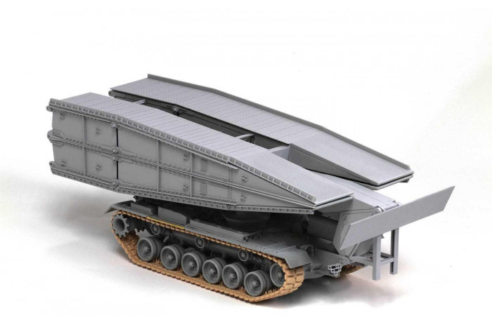Model Kit military 3606 - M48 AVLB (ARMORED VEHICLE LAUNCHED BRIDGE) (1:35)