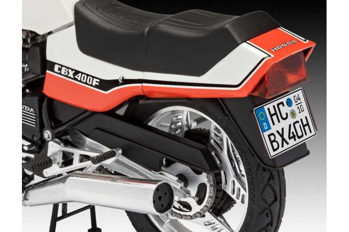 Plastic ModelKit motorka 07939 - Honda CBX 400 F (1:12)