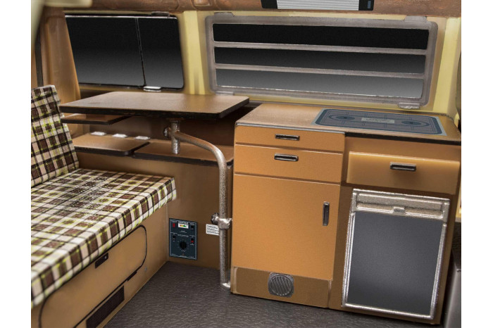 EasyClick ModelSet auto 67676 - VW T2 Camper (1:24)