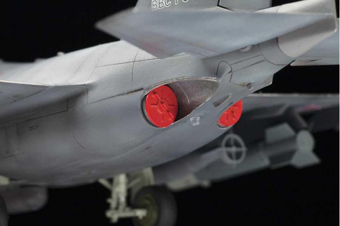 Model Kit letadlo 4818 - YAK-130 Russian Light Bomber (1:48)