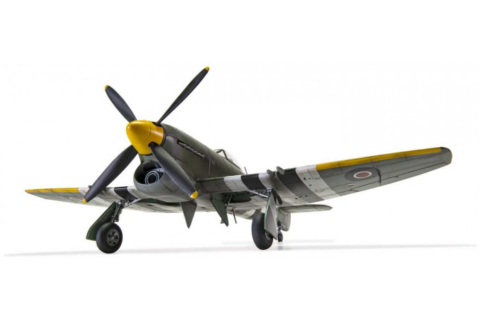 Classic Kit letadlo A02109 - Hawker Tempest Mk.V (1:72)