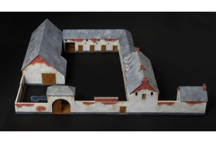 Model Kit diorama 6197 - Waterloo 1815: La Haye Sainte (1:72)