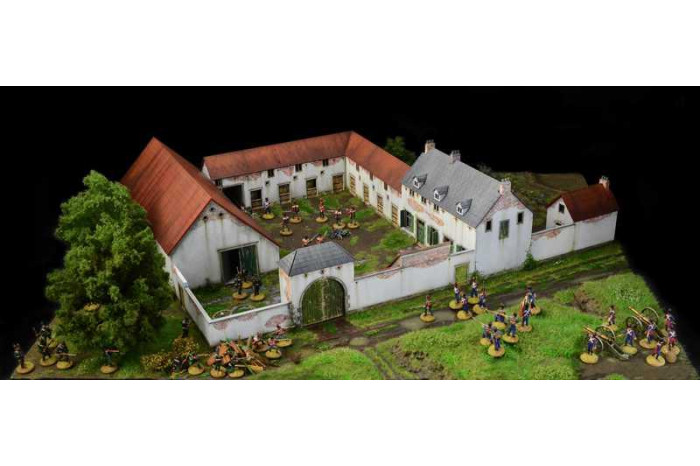 Model Kit diorama 6197 - Waterloo 1815: La Haye Sainte (1:72)